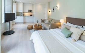Cordoba Home Center Suites&Free Private Parking